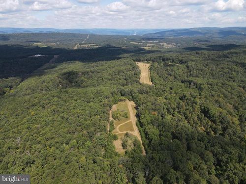 1131 Broad Hollow Rd, SPRINGFIELD, WV, 26763 | Card Image