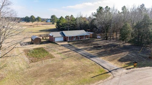 120 Welcome Ussery Dr, Saulsbury, TN, 38067-7010 | Card Image