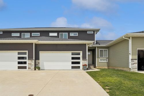 1115 Loren Drive, Cedar Falls, IA, 50613 | Card Image