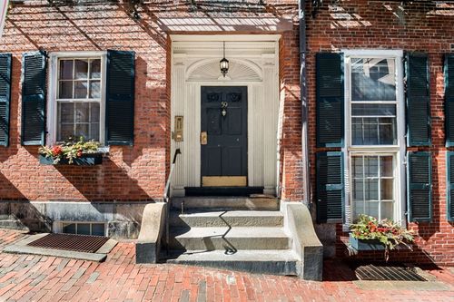 4-59 Hancock St, Boston, MA, 02114-4133 | Card Image