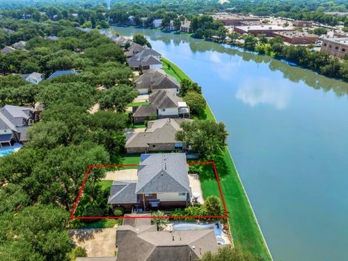 3206 Summer Bay Dr, Sugar Land, TX, 77478-4452 | Card Image