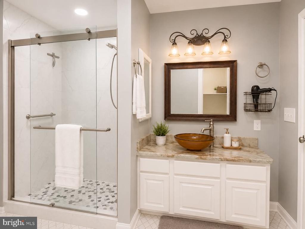 Residential Lease in RUTHER GLEN 4