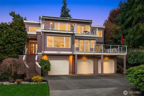 10211 Ne 59th Street, Kirkland, WA, 98033 | Card Image