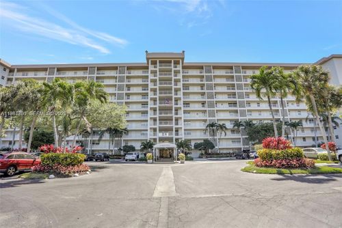 806-3510 Oaks Way, Pompano Beach, FL, 33069 | Card Image