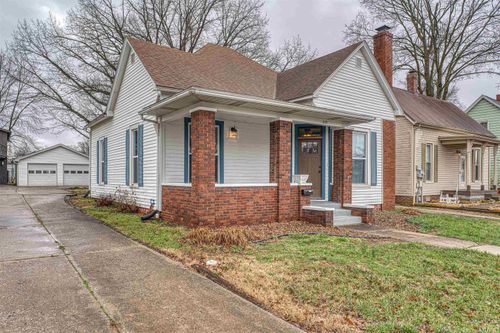 423 N 3rd St, Boonville, IN, 47601-1209 | Card Image