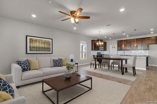 10411 Francisco Way, Converse, TX, 78109-4433 | Card Image