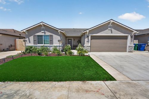 2360 N Chateau Way, Hanford, CA, 93230 | Card Image