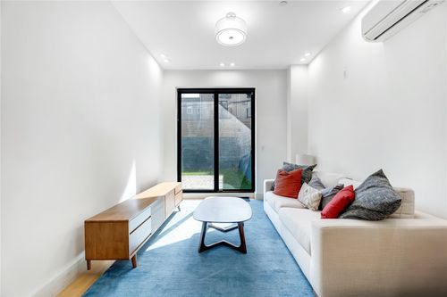 apt-1b-1084 Decatur St, Brooklyn, NY, 11207-3475 | Card Image