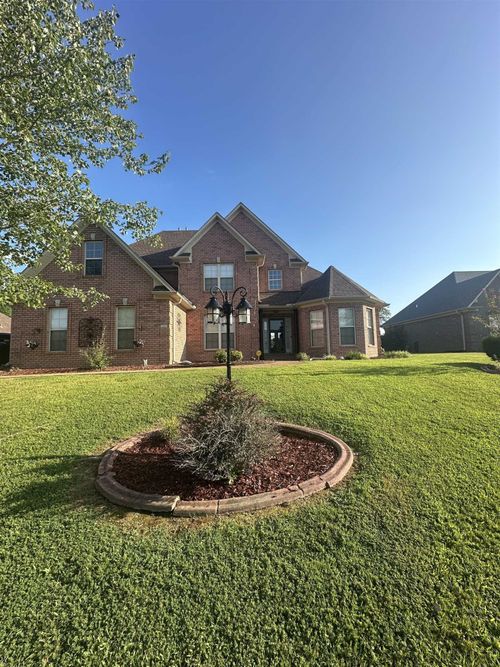 113 Stillwater Ln, Medina, TN, 38355-8917 | Card Image