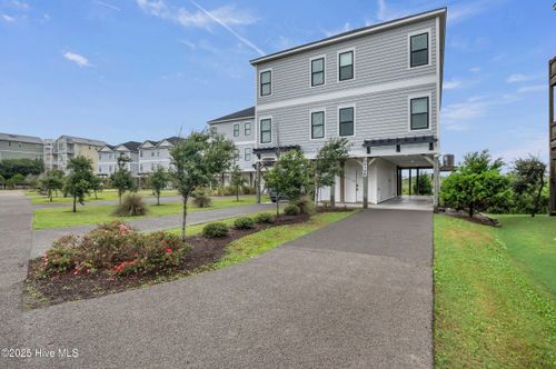 b-819 N New River Dr, Surf City, NC, 28445-6614 | Card Image