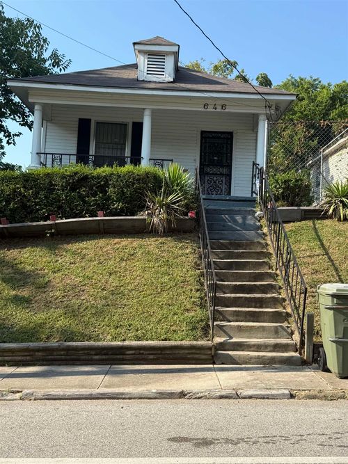 646 Walker Ave, Memphis, TN, 38126-6312 | Card Image