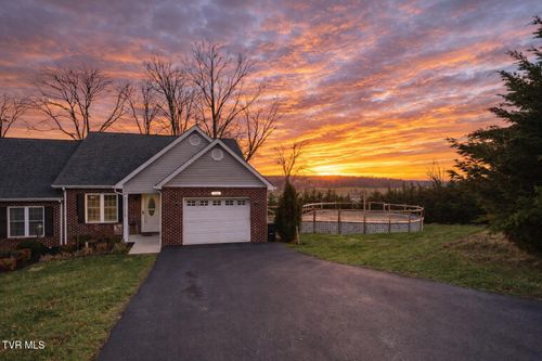 14482 Peaceful Ln, Bristol, VA, 24202-4304 | Card Image