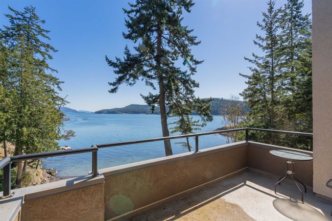 630 Dinner Bay Road, House other with 12 bedrooms, 8 bathrooms and 12 parking in Mayne Island BC | Image 25