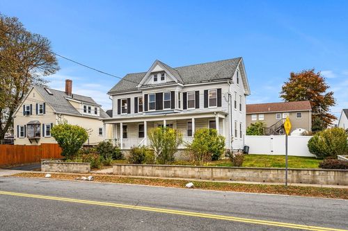 26 Elm St, Peabody, MA, 01960-4461 | Card Image