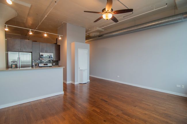 APT-603 - 1224 Van Buren St, Condo with 2 bedrooms, 1 bathrooms and 1 parking in CHICAGO IL | Image 4
