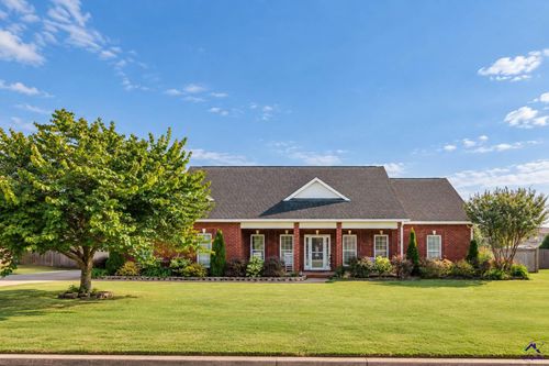 152 Addington Dr, Kathleen, GA, 31047-4501 | Card Image