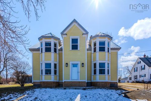 60 Church Street, Wallace, NS, B0K1Y0 | Card Image