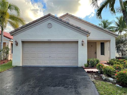 4342 Mahogany Ridge Dr, Weston, FL, 33331-3829 | Card Image