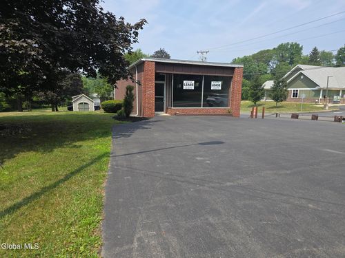 264 N Greenbush Rd, Troy, NY, 12180-8515 | Card Image