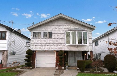 160-14 86th St, Howard Beach, NY, 11414-3030 | Card Image