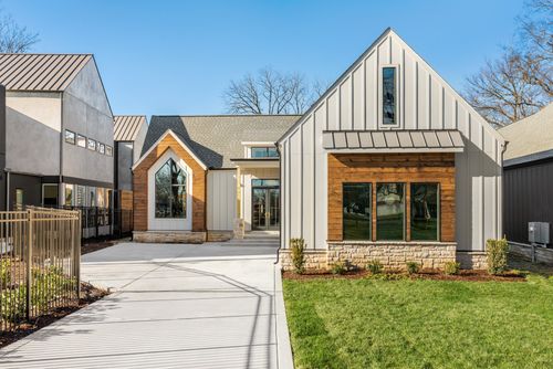 2306 Riverside Dr, Nashville, TN, 37216-3330 | Card Image