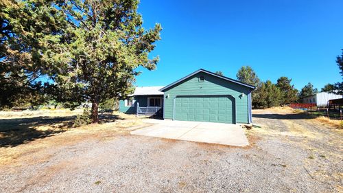9040 Sw Meadow Rd, Crooked River, OR, 97760-7645 | Card Image