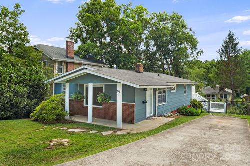 82 Maney Ave, Asheville, NC, 28804-3354 | Card Image