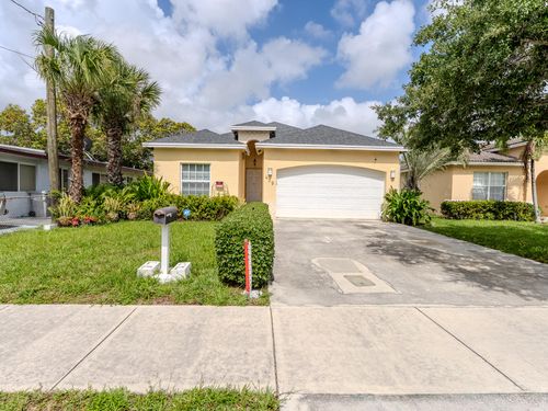 409 Nw 9th Ave, Pompano Beach, FL, 33060-5949 | Card Image