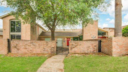 4710 N Cashel Cir, Houston, TX, 77069-3502 | Card Image