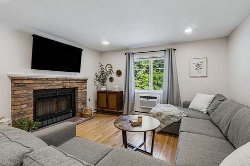 42-10 Erick Rd, Mansfield, MA, 02048-3076 | Card Image