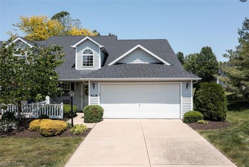 13b-7281 Lilac Court, North Olmsted, OH, 44070 | Card Image