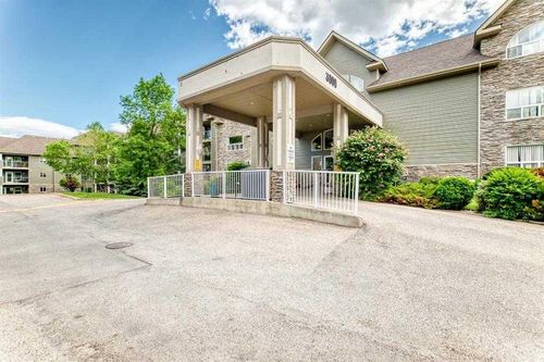 3120-3000 Millrise Pt Sw, Calgary, AB, T2Y3W4 | Card Image