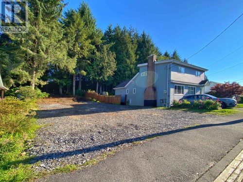 1376 Overlook St, Prince Rupert, BC, V8J2C8 | Card Image