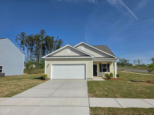 646 Essex Rd, Nashville, NC, 27856-5505 | Card Image