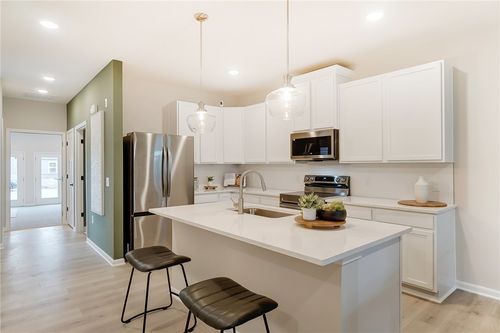 43-6838 Traditions St, Middletown, OH, 45044-8064 | Card Image