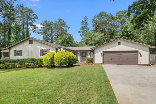 1204 Heritage Hills Cir, Snellville, GA, 30078-2011 | Card Image