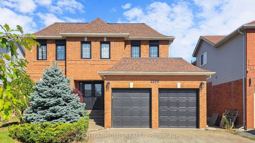1590 Major Oaks Rd, Pickering, ON, L1X2G9 | Card Image