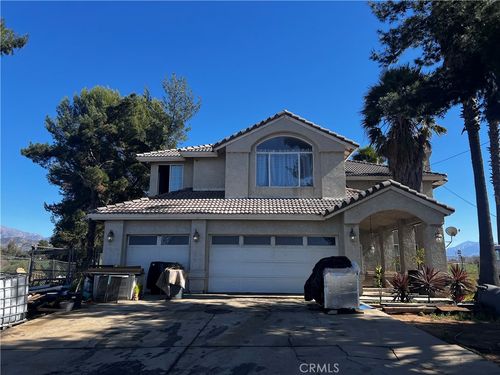 10820 Hannon Rd, Cherry Valley, CA, 92223-4055 | Card Image