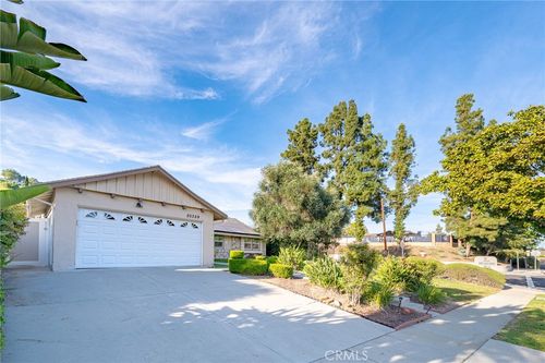 20359 Lake Erie Dr, Walnut, CA, 91789-1208 | Card Image