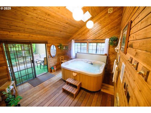 68191 E Twinberry Loop, Welches, OR, 97067-9740 | Card Image