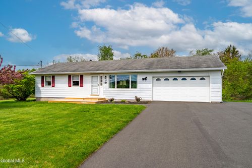 57 Casey Rd, Schaghticoke, NY, 12154-2605 | Card Image