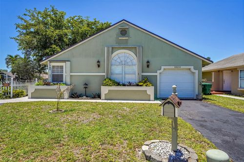 9828 Sw 58th Ct, Cooper City, FL, 33328-5734 | Card Image