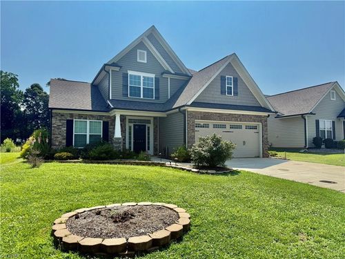 1494 Land Grove Dr, Kernersville, NC, 27284-0117 | Card Image