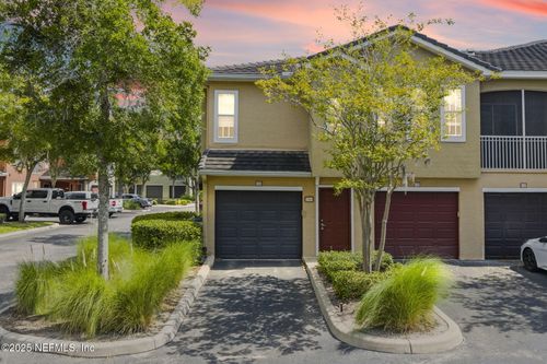 1304-10075 Gate Pkwy N, Jacksonville, FL, 32246-4418 | Card Image