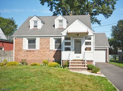 930 Burlington Ave, Union, NJ, 07083-5602 | Card Image