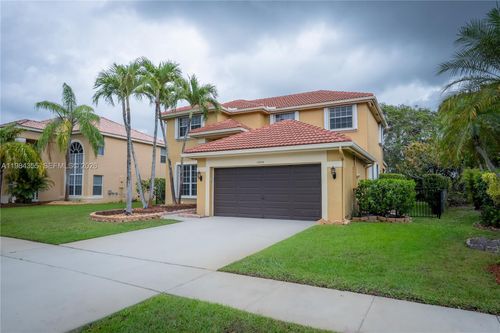 17809-17809 Nw 16th St, Pembroke Pines, FL, 33029-3077 | Card Image