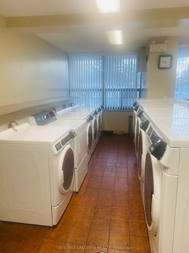 104 - 18 Knightsbridge Rd, Condo with 3 bedrooms, 2 bathrooms and null parking in Brampton ON | Image 33