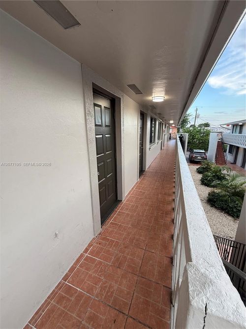 4-664 W 29th Street, Hialeah, FL, 33012 | Card Image