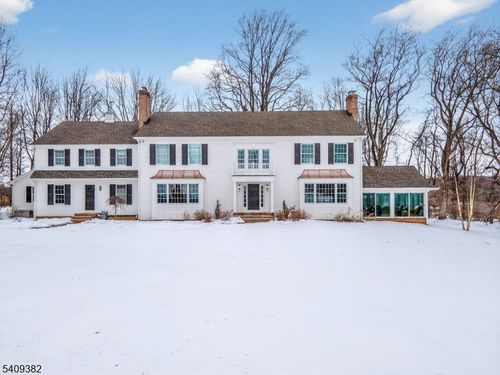 15 Fieldstone Rd, Tewksbury Twp, NJ, 07830-3114 | Card Image