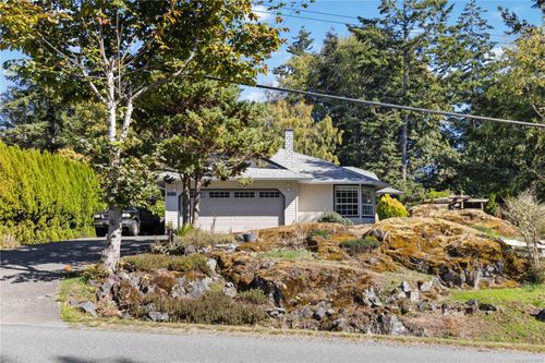 2161 Henlyn Dr, Sooke, BC, V0S1N0 | Card Image